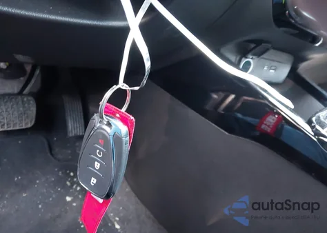 2025 Chevrolet Trax Fwd 2Rs from USA, damaged, VIN KL77LJEP9SC049231